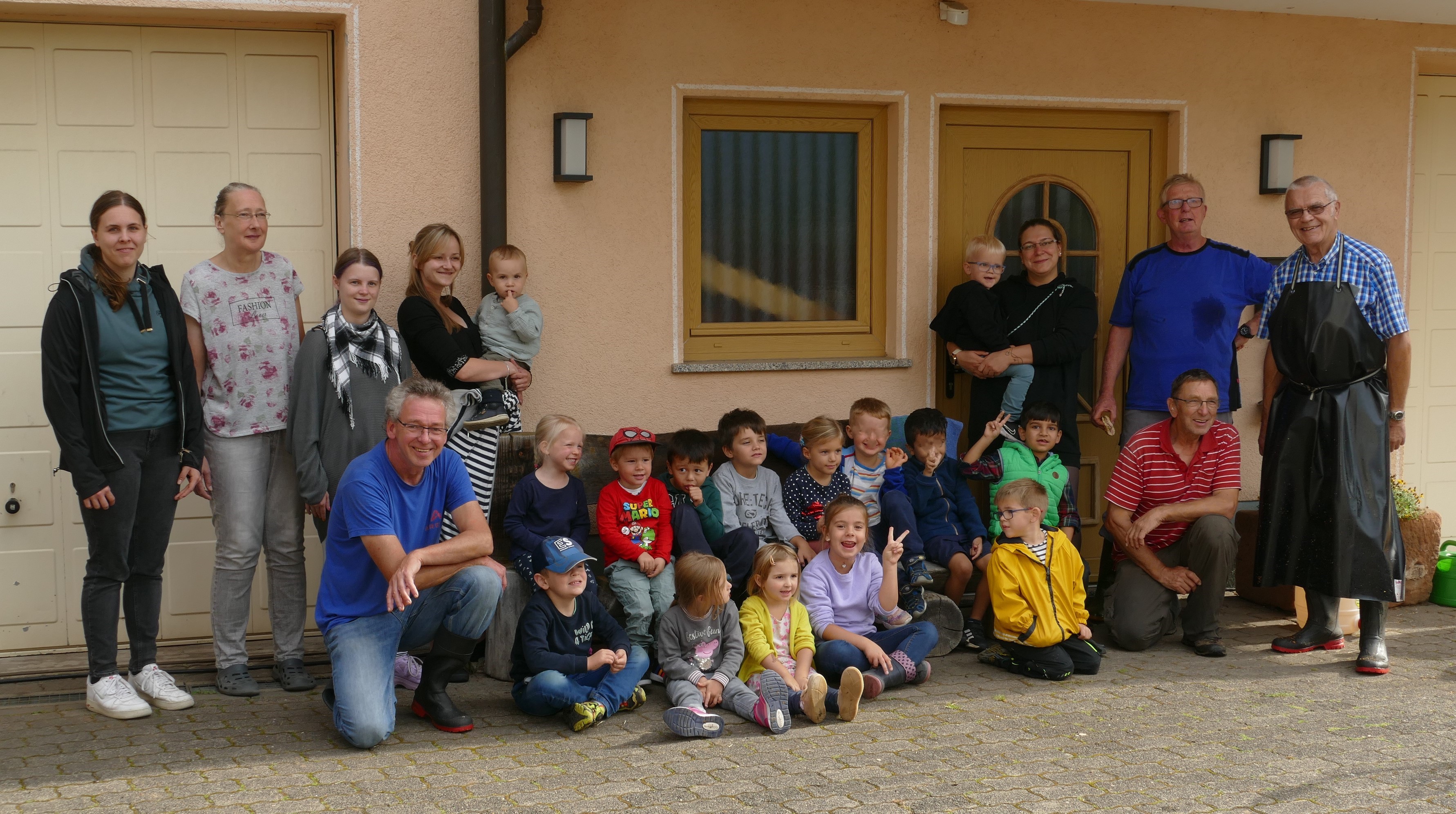 Kelter-Tag mit dem Kindergarten Lanzingen